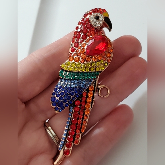 Parrot bird brooch rhinestones sparkly pin Big tropical rainforest New Colorful - Picture 10 of 12